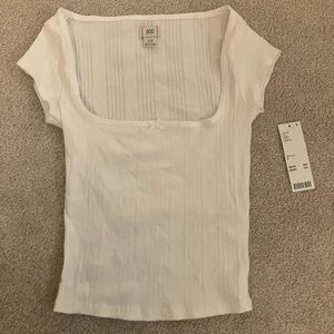 Urban Outfitters White Ribbed Women's Top